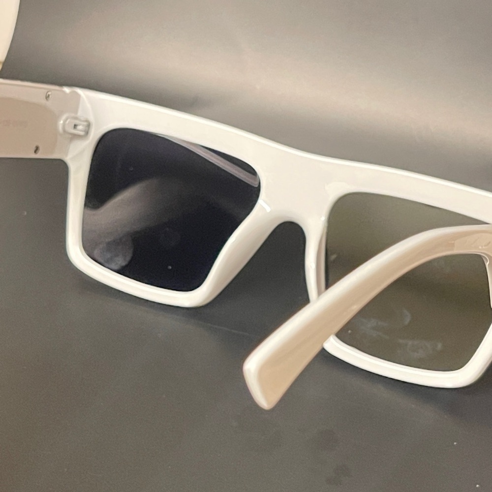 Designer Sunglasses - Picture 5 of 5
